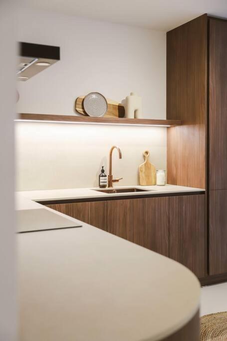 Appartement In Antwerpen Экстерьер фото
